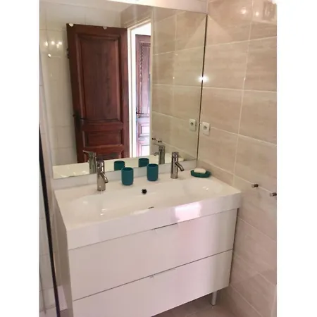 Maison 32 Comfortable